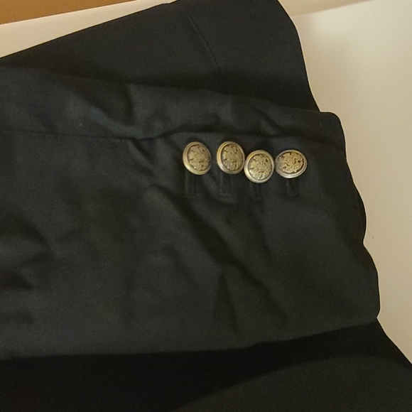 Aritzia Talula Black Blazer - Picture 12 of 13